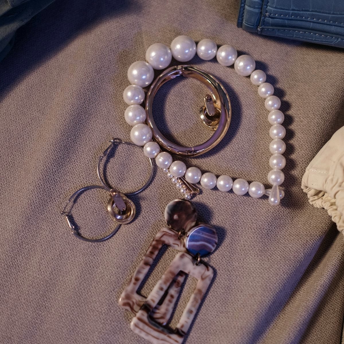 Mini Hoop Earrings / ミニフープイヤリング