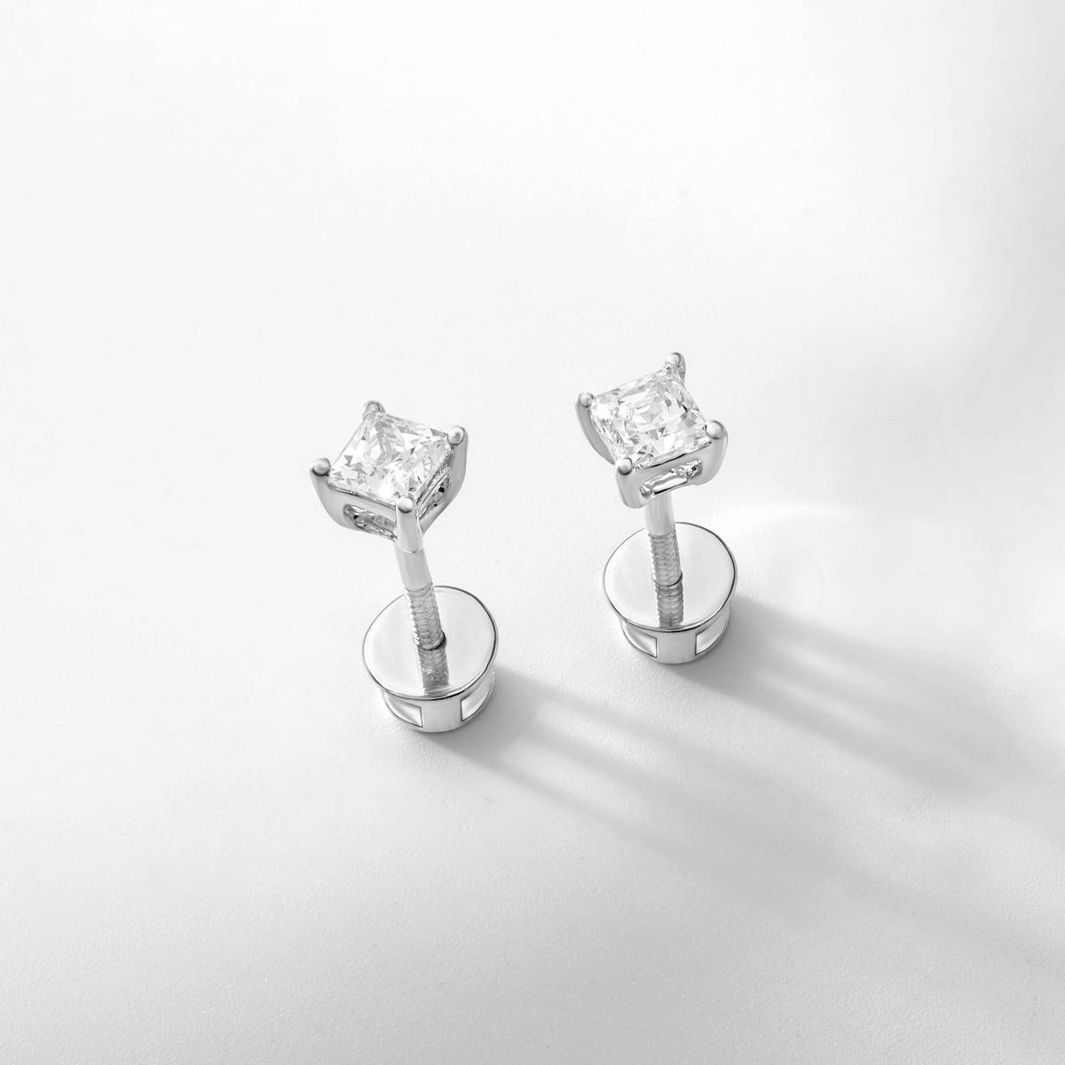 Twist Curve Earrings / ツイストカーブイヤリング